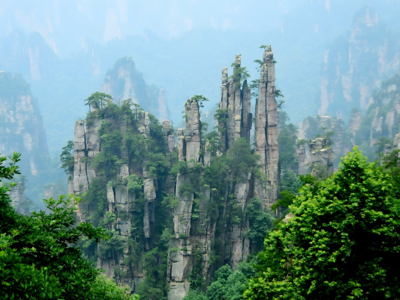 中國張家界御筆峰