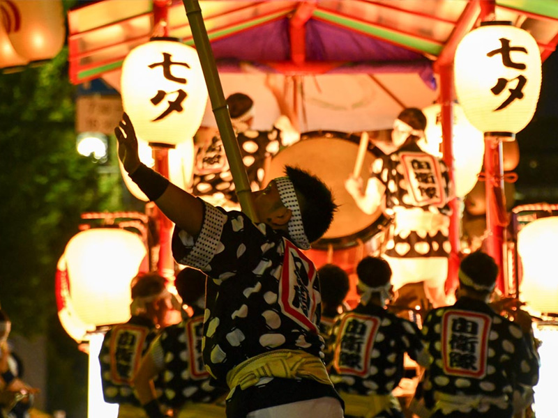 秋田竿燈祭